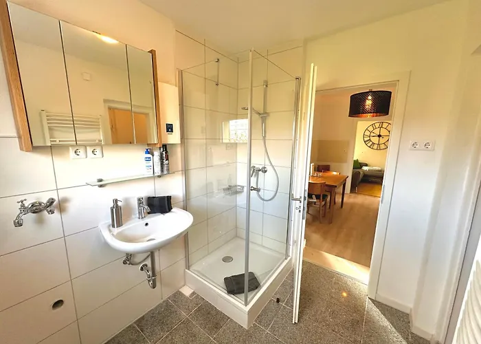 Akram Iv - Naehe Bahnhof Hildesheim